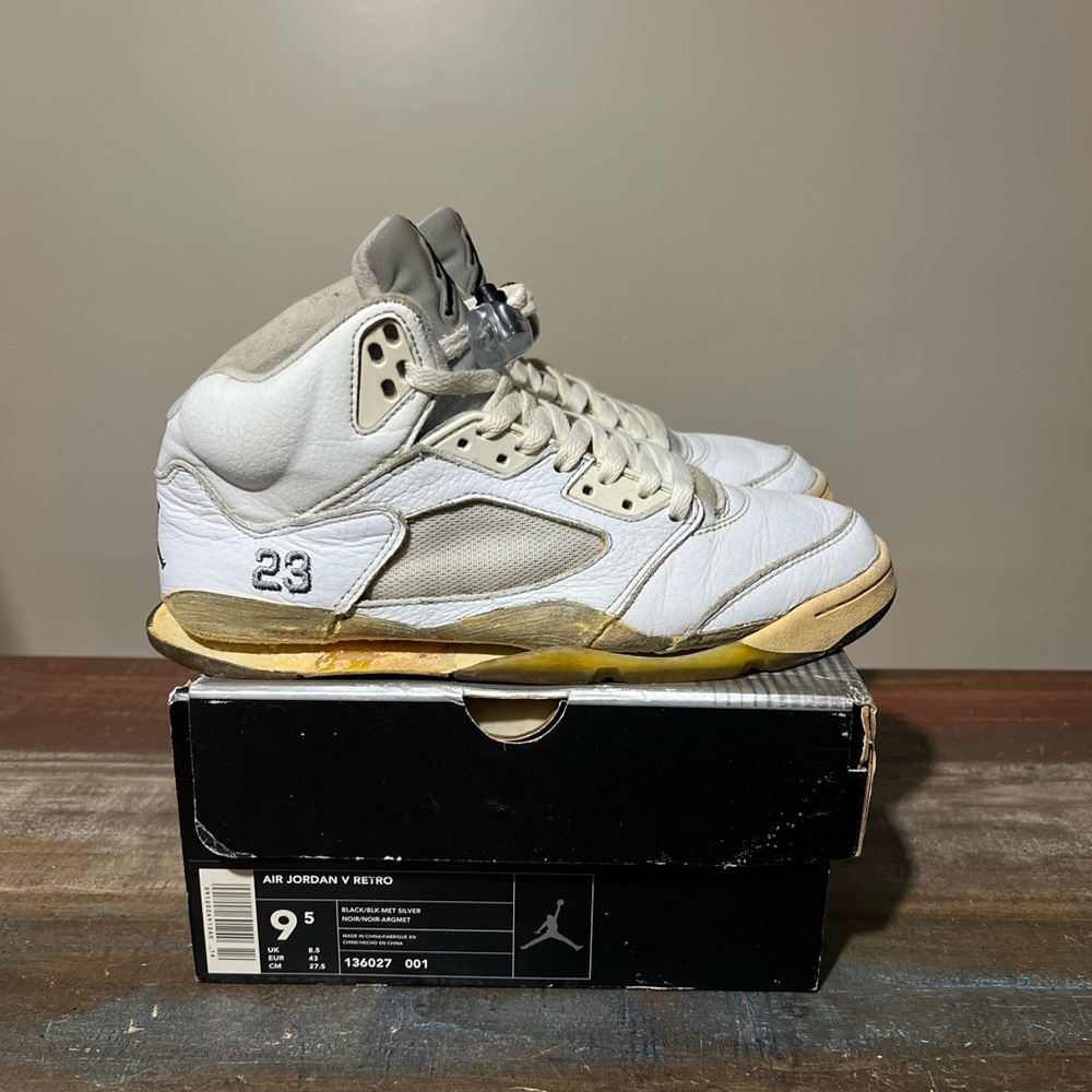 Jordan 5 Metallic White 2000 Size 8🦄